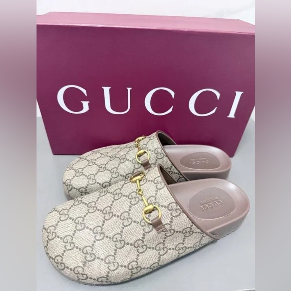 Gucci women's slippers
